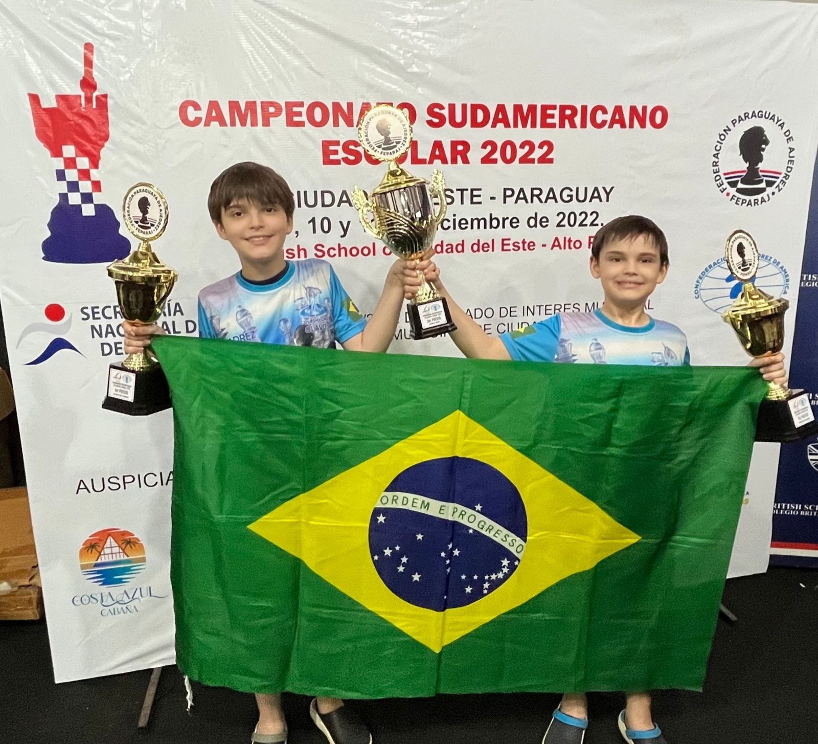 Brasil tem participação positiva no Campeonato Mundial Escolar de Xadrez na  Grécia - Folha PE